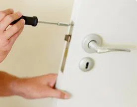 Houston 24 Hour Locksmiths Houston, TX 281-670-2372 - 19a-Locksmith-Service