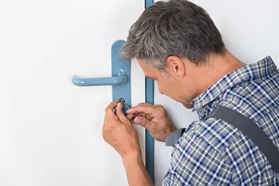 Houston 24 Hour Locksmiths Houston, TX 281-670-2372 - 3a-Nearest-Locksmith